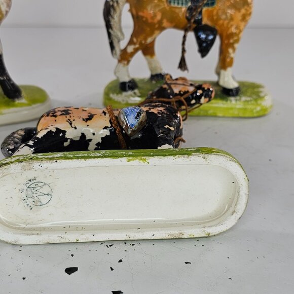Set Of 3 Vintage Ceramic Horses Figurines Made In Japan AS IS Paint Flaking - Picture 7 of 11